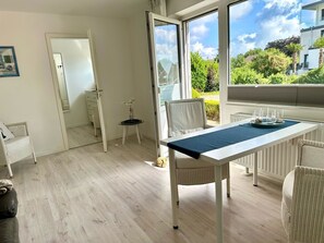 Imagen sin descripción, 4 de 18, botón