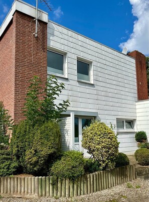 Imagen sin descripción, 5 de 18, botón