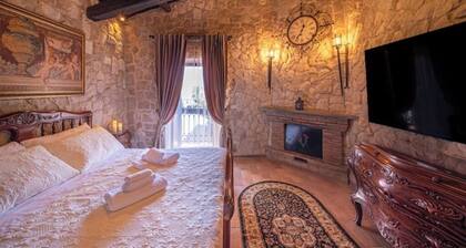 Cathedral Suite