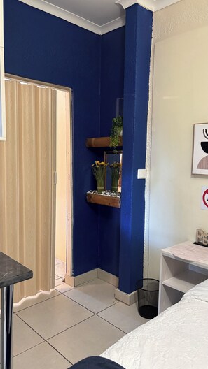 1 camera, ferro/asse da stiro, Wi-Fi, lenzuola