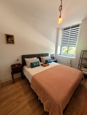 2 chambres, Wi-Fi gratuit, draps fournis