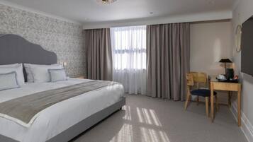 1 chambre, bureau, fer et planche à repasser, Wi-Fi gratuit