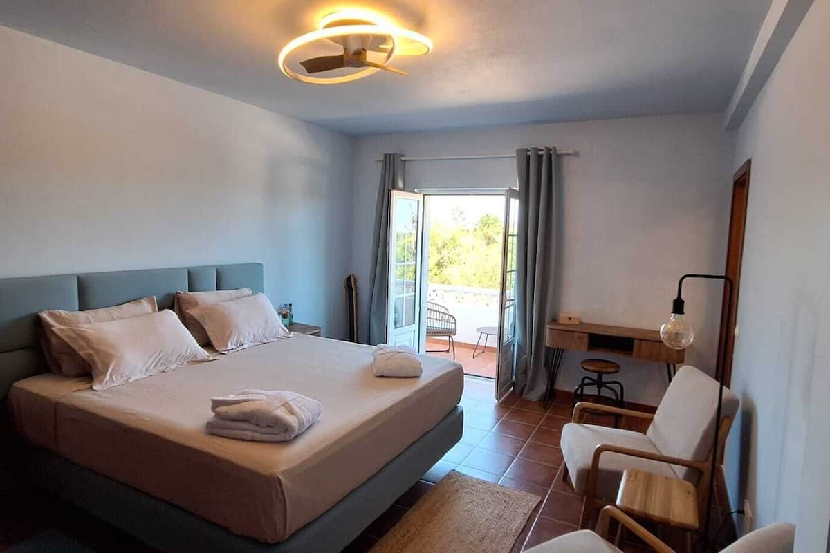 Deluxe Double Room, Balcony, Partial Ocean View | Terrace/patio