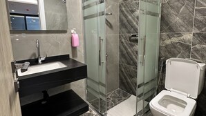 Shower - 001 AL-NAJEH JRE Apartments For Rent ave (Amman)