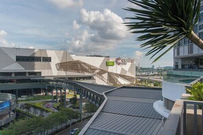Shopping mall