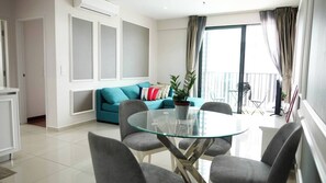 Family Apartment, Balcony, City View | Living area | Flat-screen TV - ICity Luxury Condominium Shah Alam (Shah Alam)
