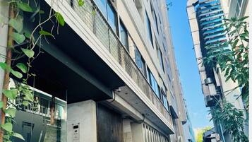 Apartment, 1 Bedroom, Smoking, Balcony | Exterior