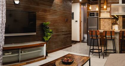 Modern 1BR Walk to Beach & City Spots