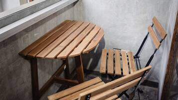 Apartment, 1 Schlafzimmer, Raucher, Balkon | Speisen