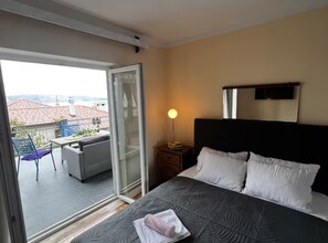 House (Two Bedroom House) | 2 bedrooms, cribs/infant beds - House Burić (Senj)