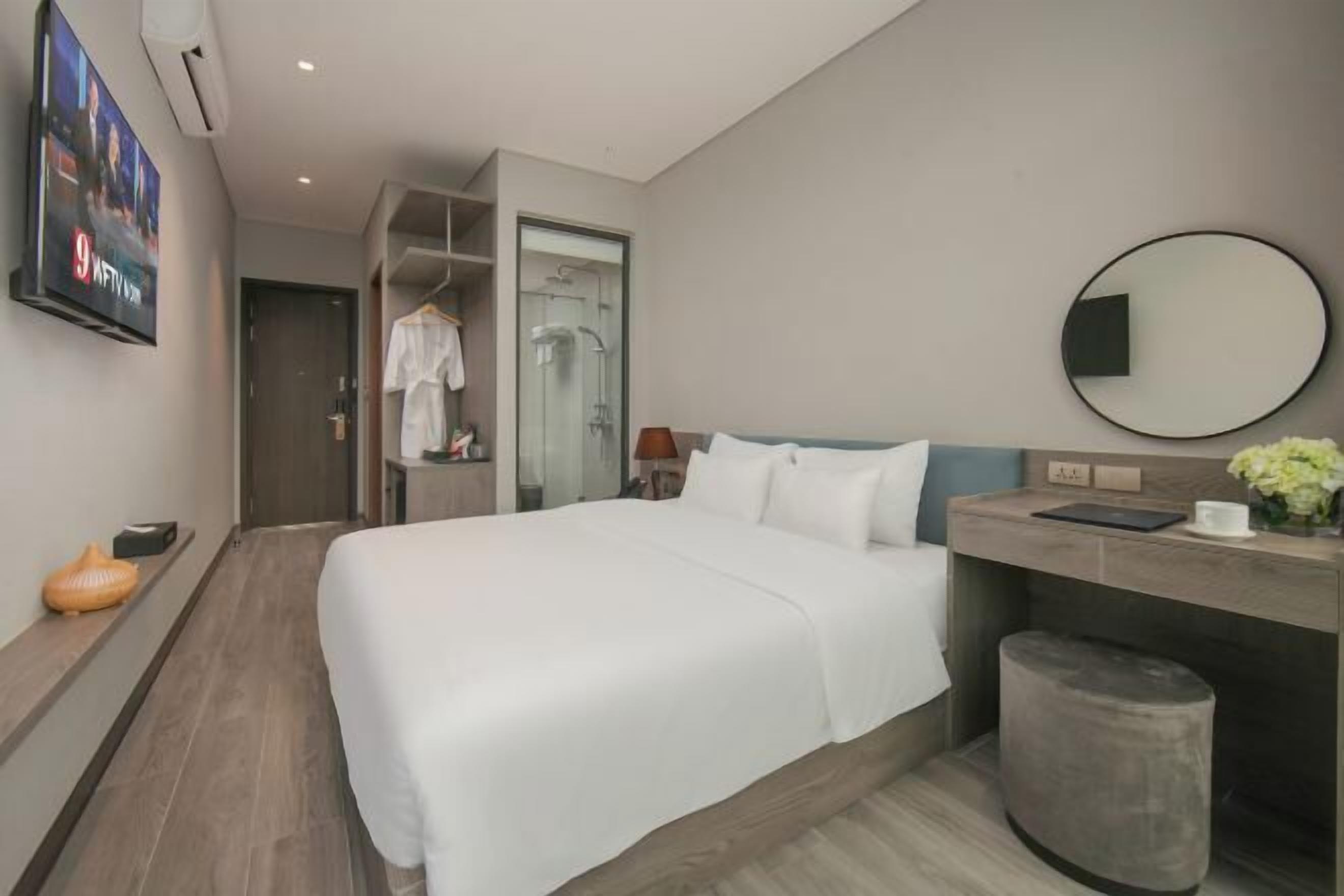 Schreibtisch, kostenloses WLAN