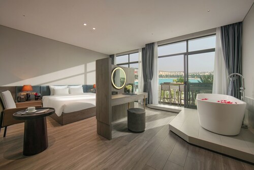 PCA Hotel 2 - Vinhomes Ocean Park