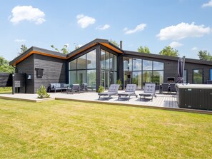 Terrace/patio - "Apelone" - 900m from the sea by Interhome (Væggerløse)