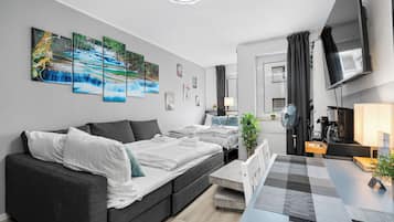 1 Schlafzimmer, Bügeleisen/Bügelbrett, Reisekinderbett, kostenloses WLAN