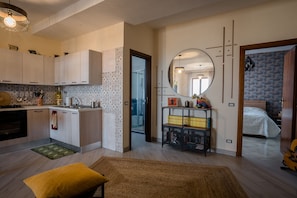 1 chambre, bureau, fer et planche à repasser, Wi-Fi gratuit