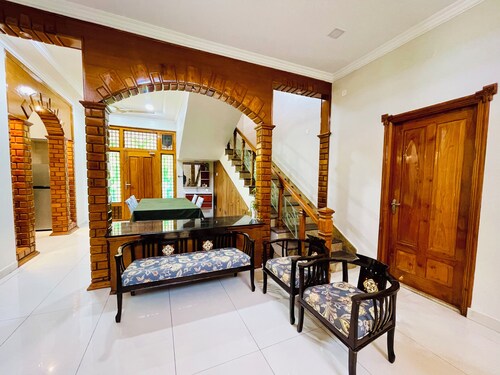 Charming 4-bedroom bungalow with WiFi and AC in Tirupati