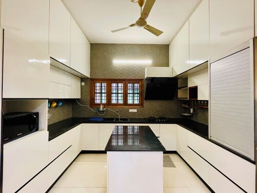 Charming 4-bedroom bungalow with WiFi and AC in Tirupati