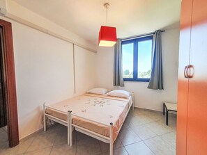 3 bedrooms, Internet