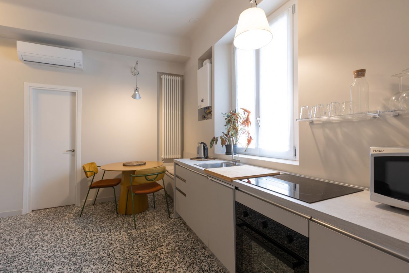 Réfrigérateur, four, plaque de cuisson, lave-vaisselle