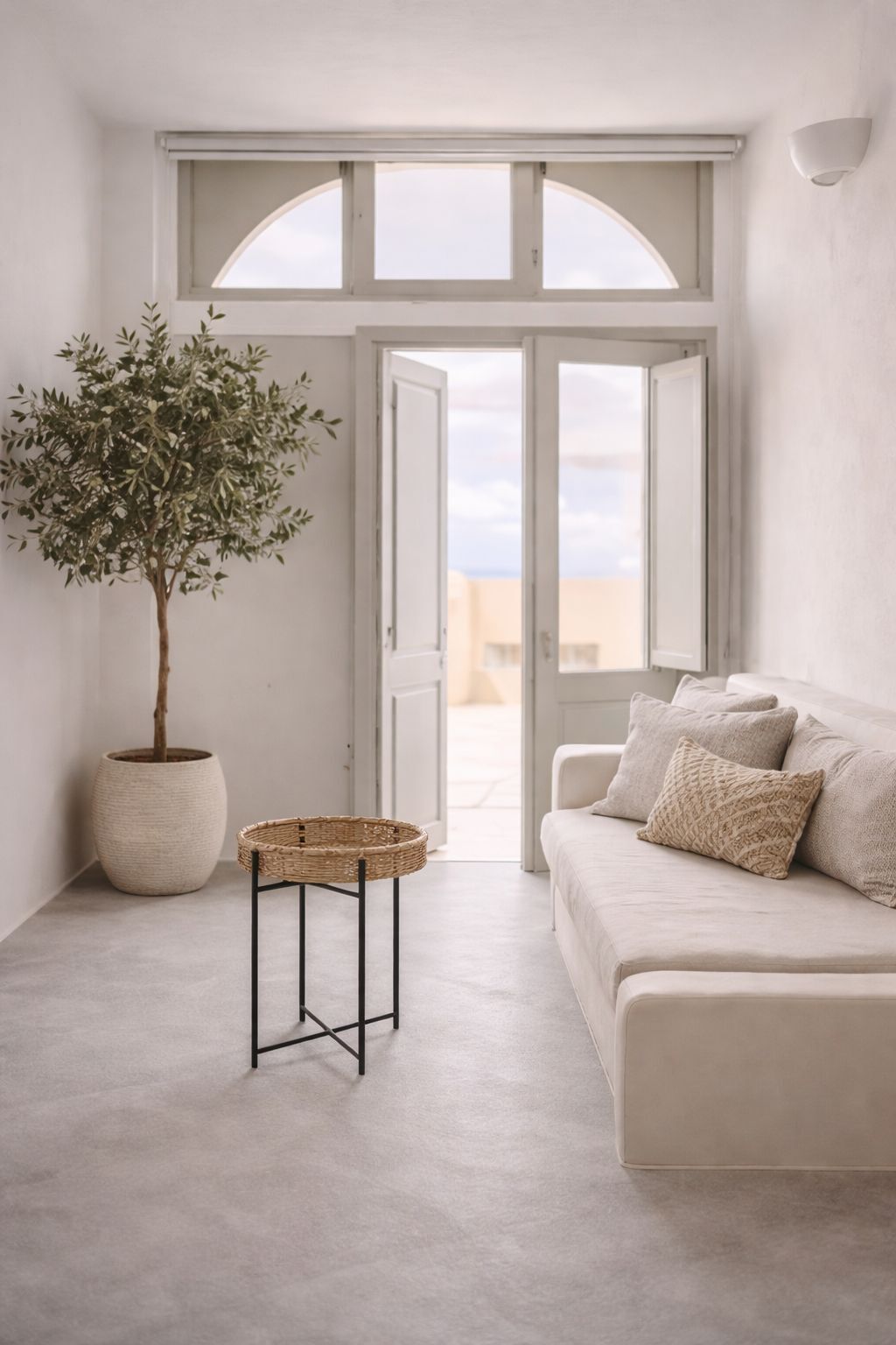 Lava Suite with Caldera View And Private Tub | Opções para refeição no quarto