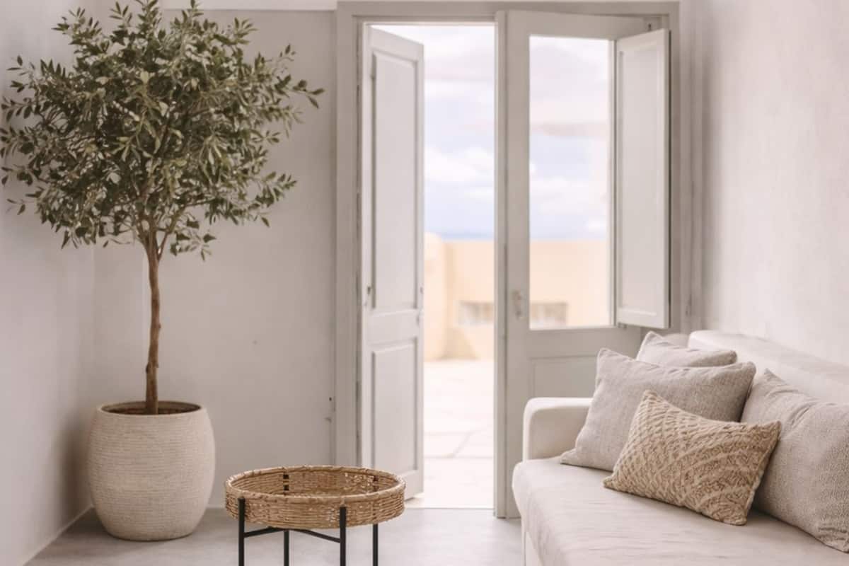 Lava Suite with Caldera View And Private Tub | Spiseområde på rommet