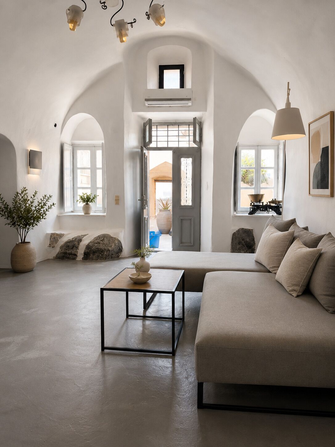 Family Cave Suite with Caldera View and Shared Pool | Living area