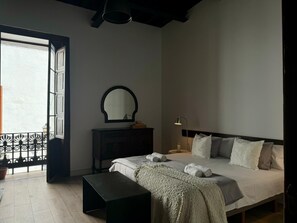 3 soverom, strykejern/-brett, wi-fi og sengetøy