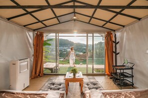 Free WiFi, bed sheets - Rai Amornphaya (Mae Rim)