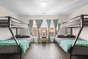 2 bedrooms, desk, iron/ironing board, travel cot