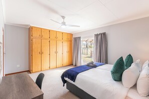Family House, River View | Iron/ironing board, free WiFi