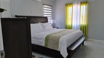 Iron/ironing board, free WiFi