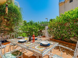 Outdoor dining - Vacation home Fa by Interhome (Dénia)