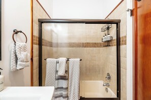 Shower, towels