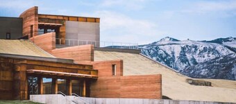 Paloma on Main | Downtown View + Charm