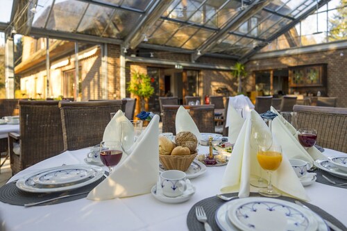 AMAYA Hotel & Suites