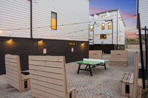 Outdoor dining - 8 Beds | Minutes to Broadway, Gulch & 12 South (Nashville)