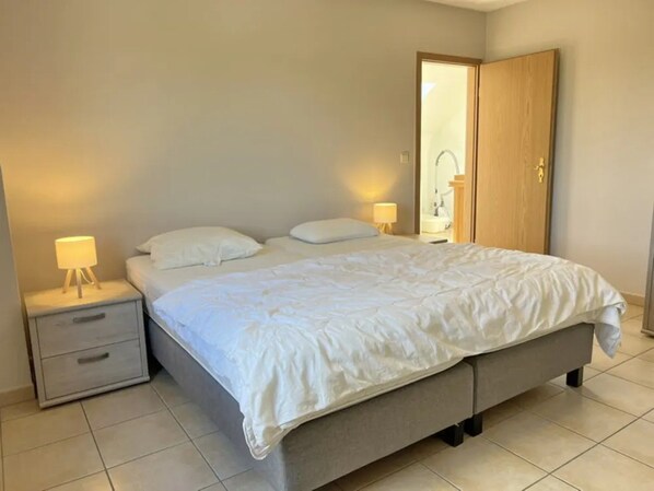 Villa | 5 bedrooms, individually furnished, bed sheets