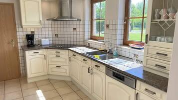 Villa | Private kitchen