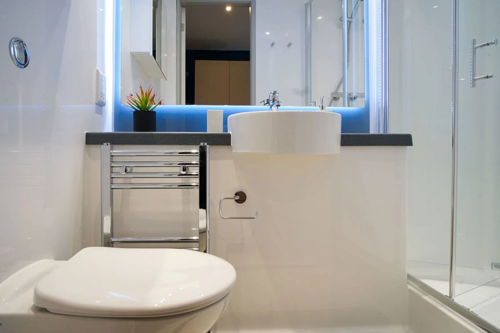 Premium Studio, Non Smoking | Bathroom