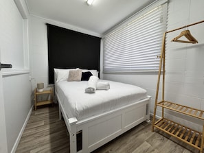 4 chambres, fer et planche à repasser, Wi-Fi gratuit, draps fournis
