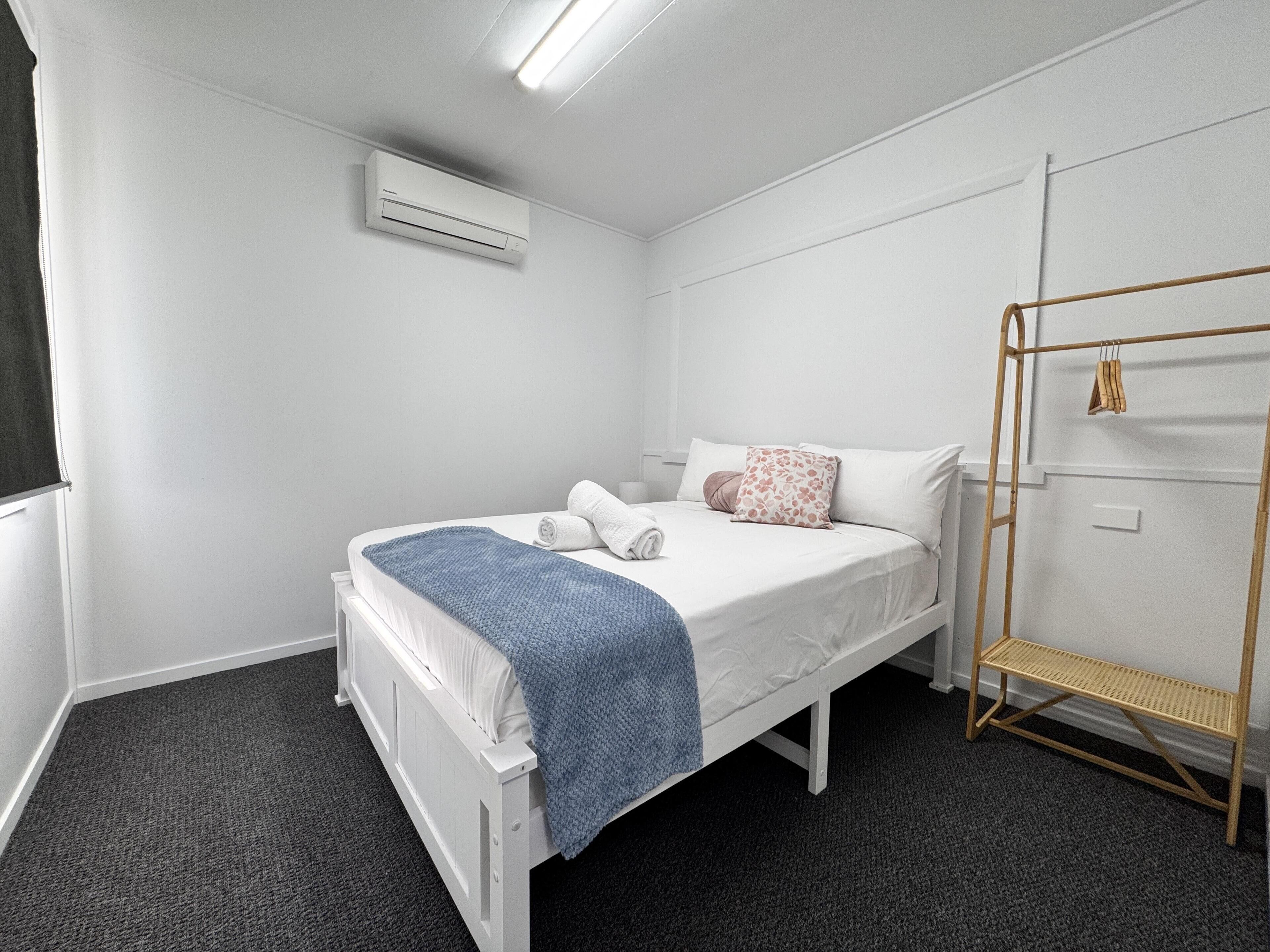 4 Schlafzimmer, Bügeleisen/Bügelbrett, kostenloses WLAN, Bettwäsche