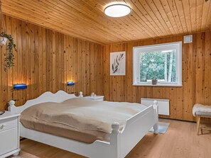 2 bedrooms, Internet