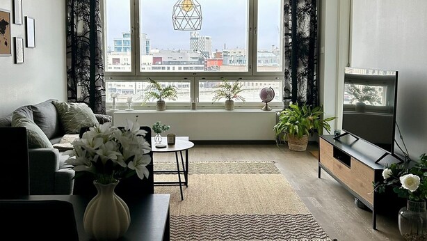 TV - Twin with city views (Helsinki)