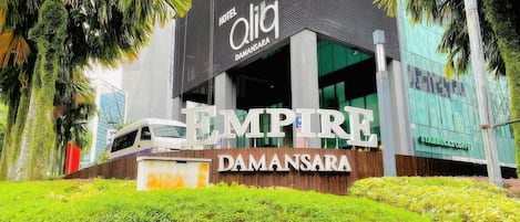 Depan hartanah