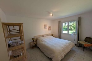 3 slaapkamers, een bureau, gratis wifi