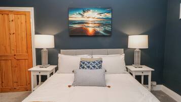 ์ฝํฐ์ง | 4 ๊ฐ์ ์นจ์ค, ๊ฐ๊ฐ ๋ค๋ฅธ ์คํ์ผ์ ์ธํ
๋ฆฌ์ด, ๊ฐ๊ฐ ๋ค๋ฅด๊ฒ ๊ฐ๊ตฌ ๋น์น, ๋ฌด๋ฃ WiFi