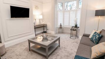 Cottage | Living area