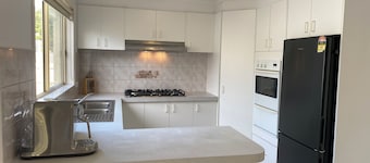 Berwick 2 Bedroom Pet Friendly House
