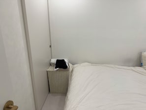 1 多间卧室、WiFi