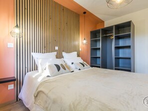 2 bedrooms, free WiFi